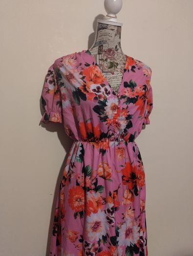 Jessy & co Italy Floral Dress, New With Tags
