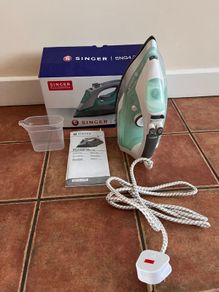 Singer steam iron
