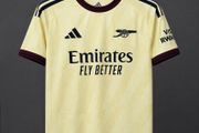 Arsenal cream 26/27 soccer jersey