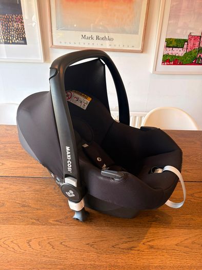 Maxi-Cosi Infant Car Seat