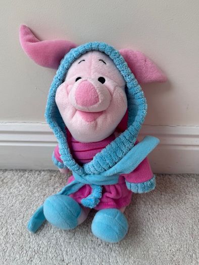 Disney Winnie The Pooh Piglet In Dressing Gown Robe approx. 35 cm. Plush Used Please see photos