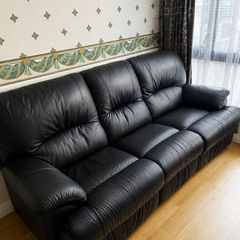 3 Piece leather recliner couch