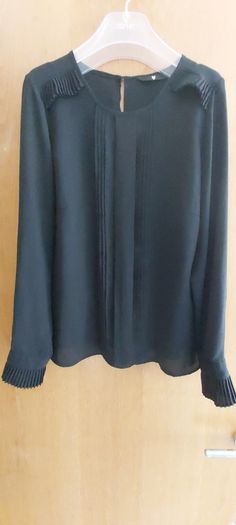 Ladies clothes