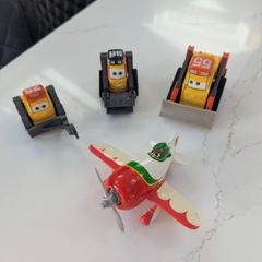 Disney Pixar Cars Planes Diecast x 4