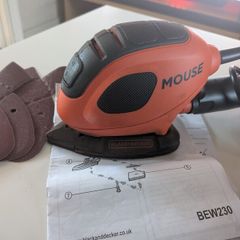 Black + Decker Mouse Detail Sander 55W (Model BEW230) + Sanding Sheets