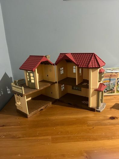 sylvanian Families Red Roof Country Home