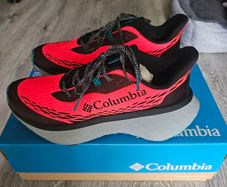 Columbia trekking shoes
