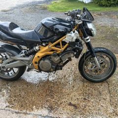aprilia