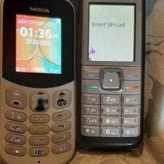 Nokia old skool phones working perfectly