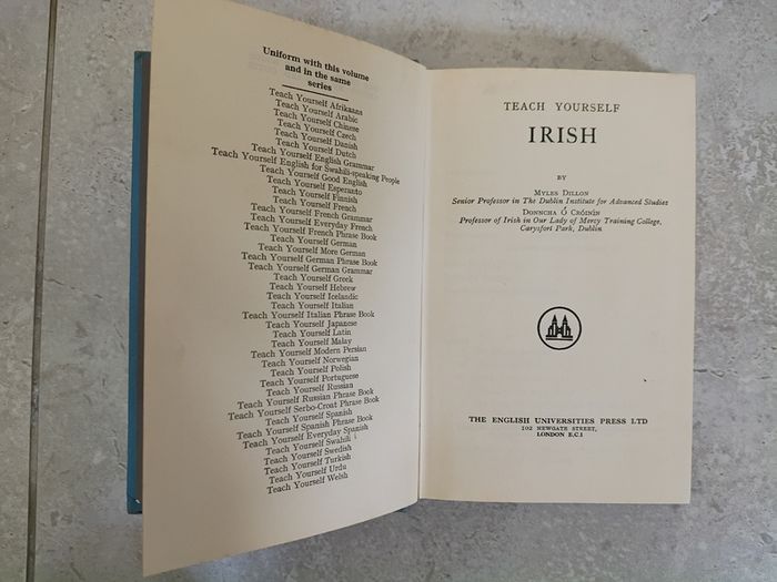 1961 Teach Yourself Books Irish by Myles Dillon Donncha O Croinin