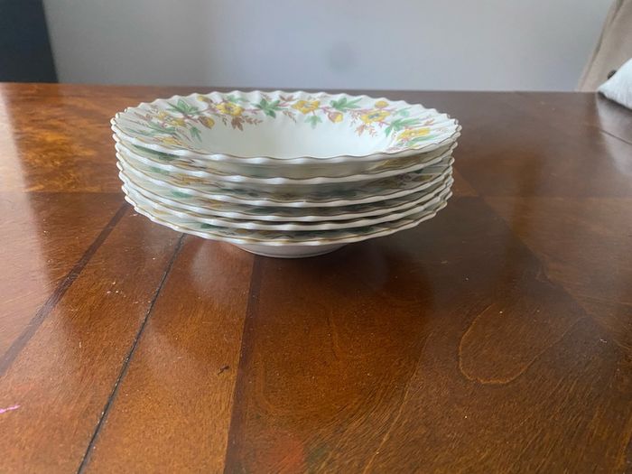 Royal Doulton Chatsworth Vintage Bowls Rare