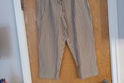 Ladies  Trousers.  S. XL.  New - No Tag.