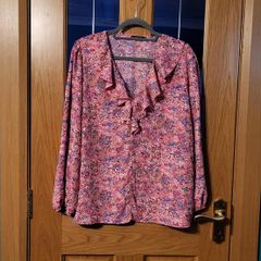 Dunnes pink floral blouse, Size 20-22, Brand new