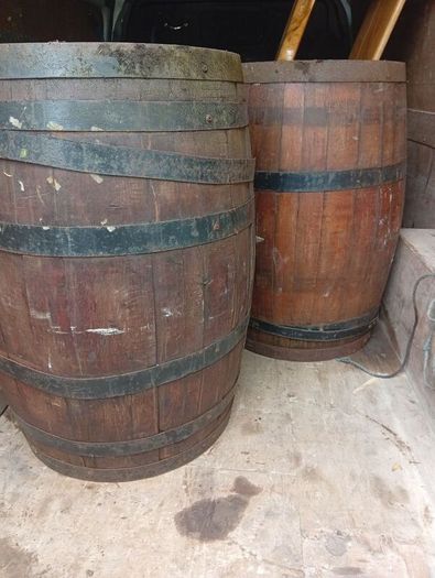 oak barrels