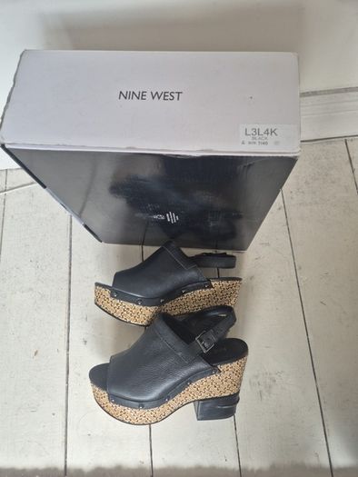 Nine West shoes size 7/40