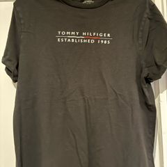 Tommy Hilfiger T Shirt