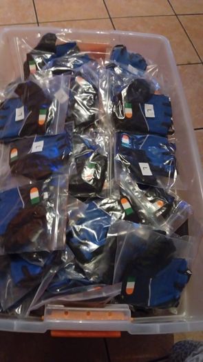 wheelchair gloves