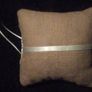 Lace and burlap ring cushion / pillow Image 4