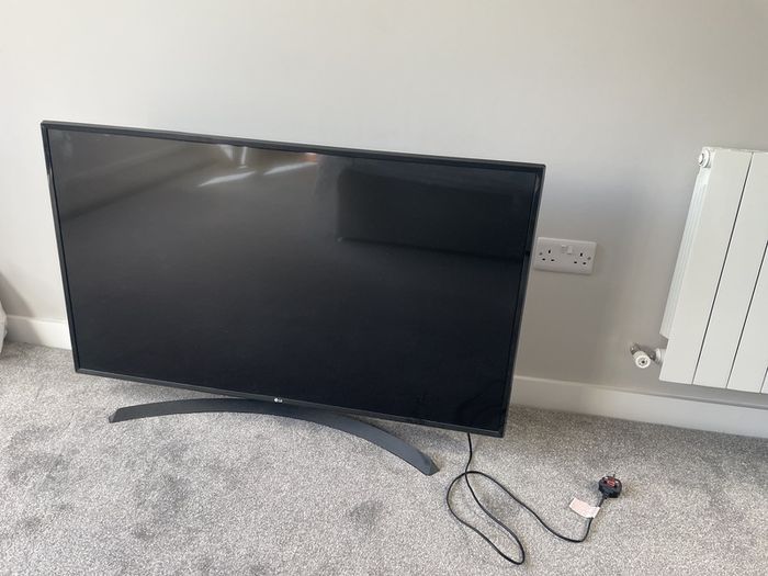 Lg 49" Uhd Tv