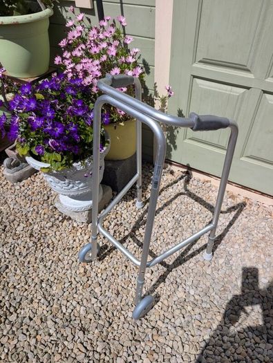 Mobility Aid Free
