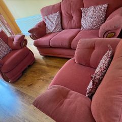 FREE set of sofa & armchairs