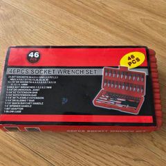 46 pcs wrench and socket set
