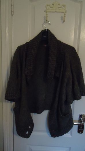 Heavy cardigan