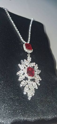 Luxury Red Ruby Silver-Tone Alloy Pendant Necklaces