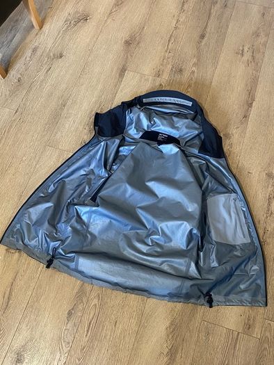 Arcteryx beta SL jacket Men's XS