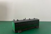Hornby OO Gauge Grounded 6 Wheel Coach