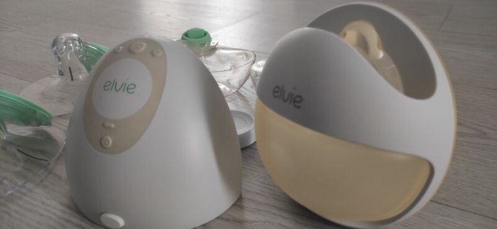 Elvie pump + Elvie Curve