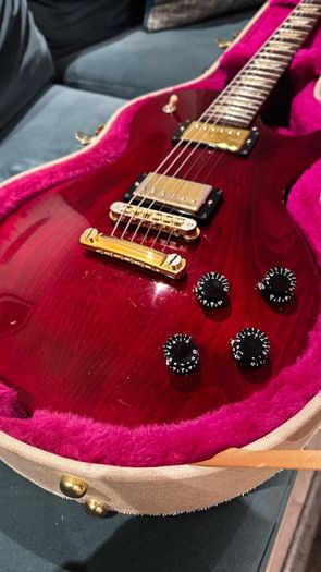Gibson Les Paul Cherry Wine Red + Golden HW / Gothic rare hardcase 2005