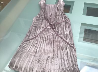 Cool Japanese Style Pleats Designer Top Size 12