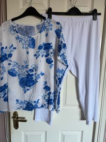 Ladies top & bottoms