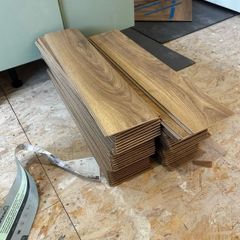 Natural Oak Herringbone Floor
