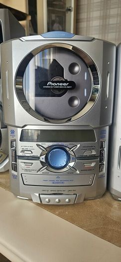 Pioneer stereo cd tuner deck xc 1521t