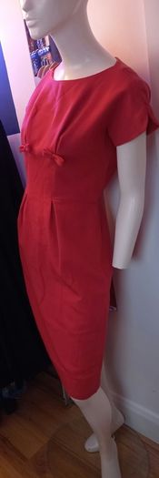 True Vintage Wiggle Dress 50s 60s