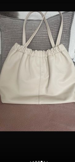 Marc Jacobs Cream Lambskin Leather Bag - The Christina Tote -