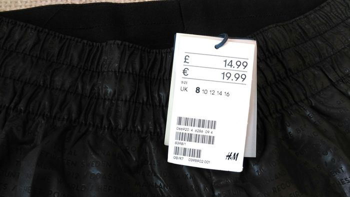 Professional athletes quick dry shorts, size 8