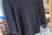 Cos xs navy jumper - size 8