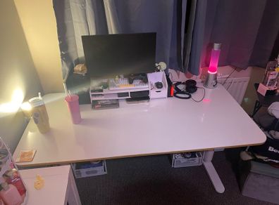 motorised desk