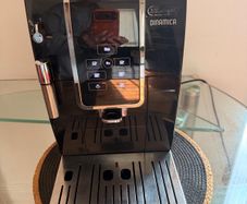 DeLonghi Dinamica coffe machine