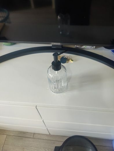 soap dispenser