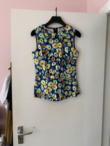 sleeveless Kew 159 blouse