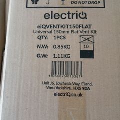 BNIB flat vent kit