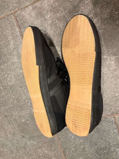 Gola Badminton Black Trainers EU 46 UK 12 Unworn