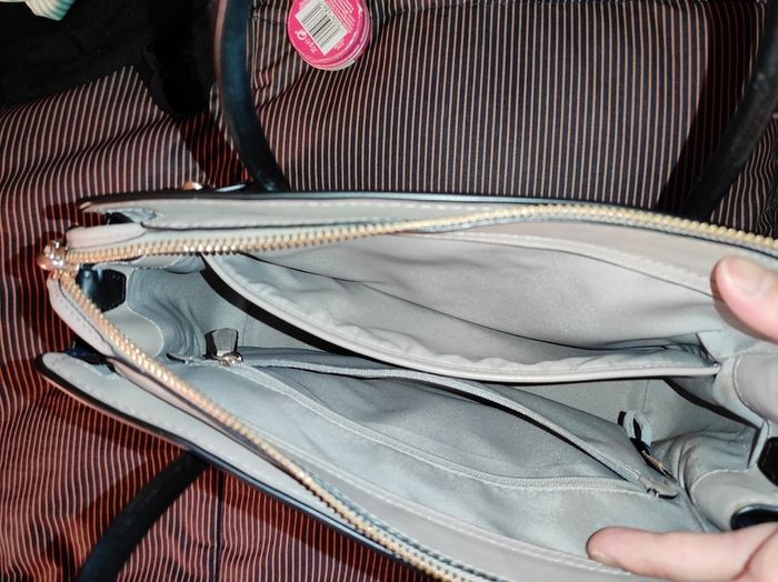 Kate spade hand bag
