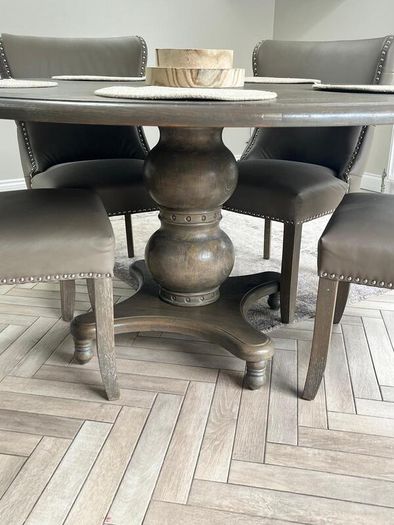 Oak table for sale