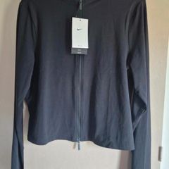 nike zenvy cropped zip top size 20/22 post included