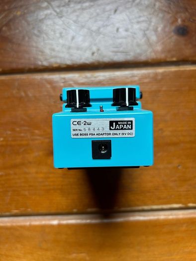 Boss Ce-2w